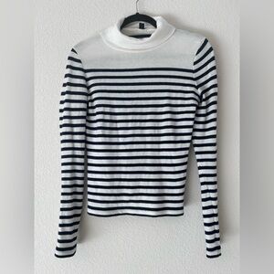 J Crew White and Navy Blue Striped Turtleneck Sweater Size XXS